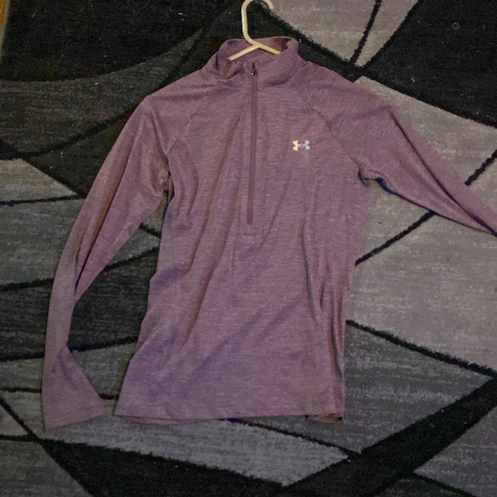 Under armor small half zip